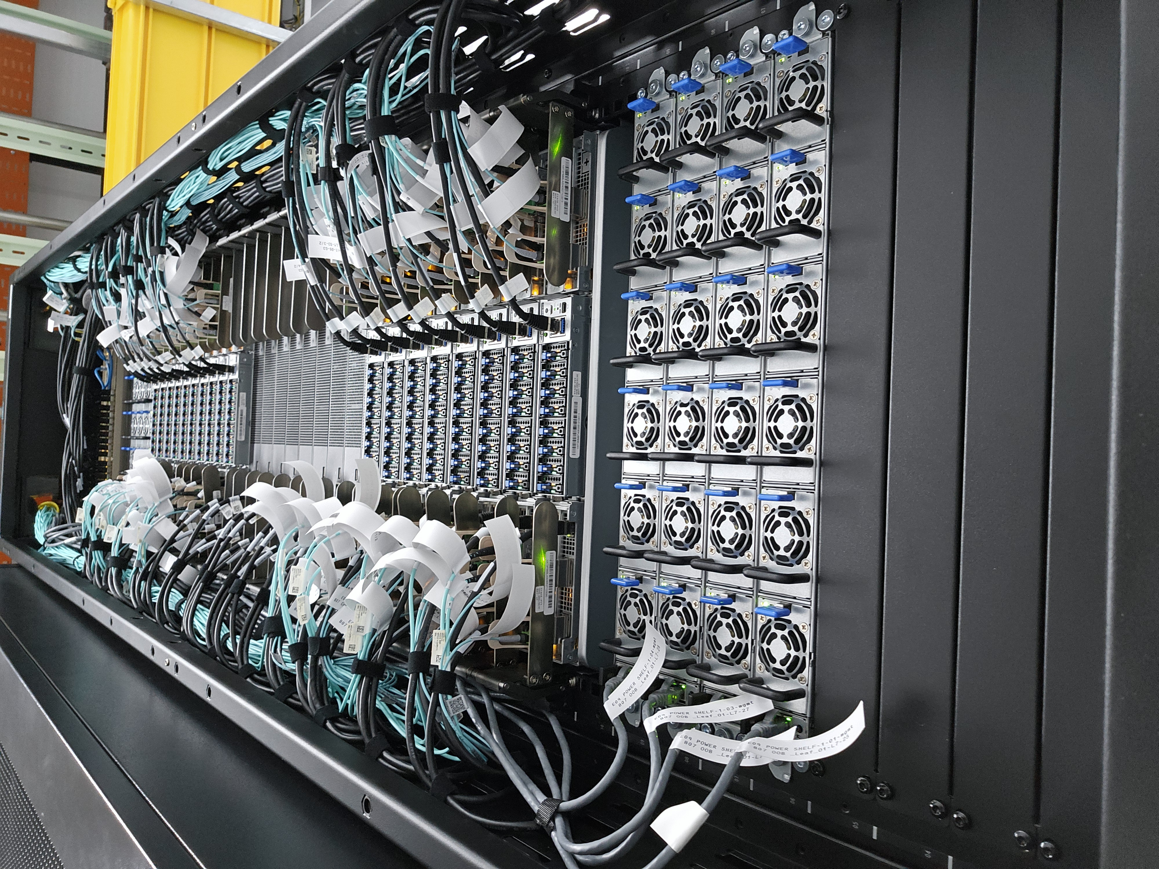 nvidia-gb200-grace-blackwell-superchips-4