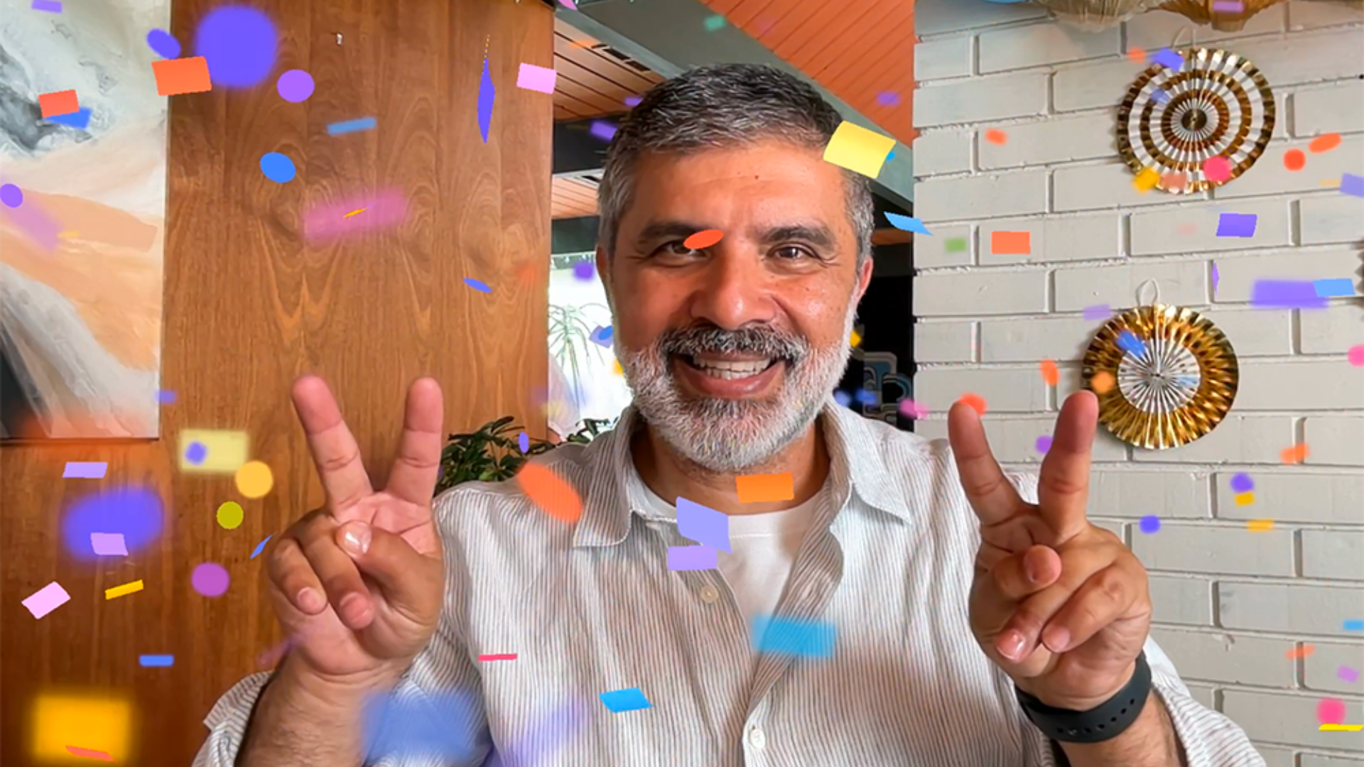 iOS 17 features to uplift the holiday spirit